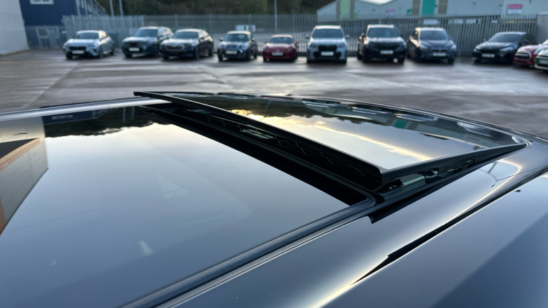 MINI Clubman 2.0 John Cooper Works ALL4 6dr Auto Petrol Estate